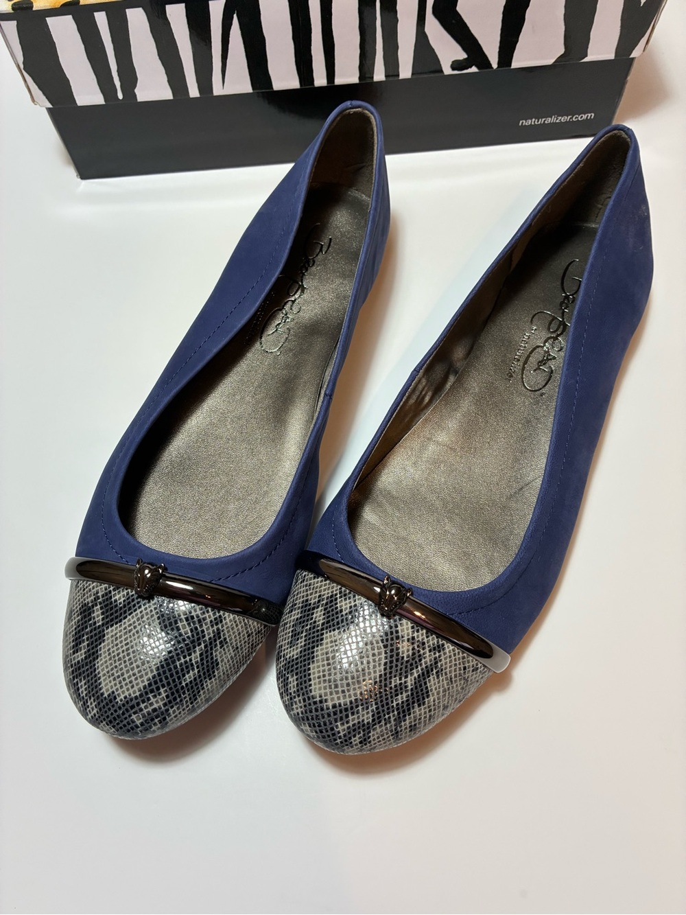 Naturalizer Bromstead Navy Ballet Flats with Snakeskin Toe 10M NWT Box
